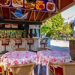 Uestuen Marmaris