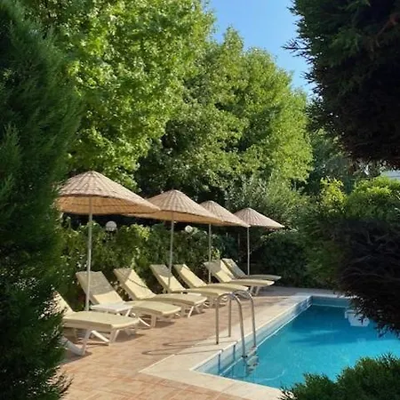 Uestuen Marmaris