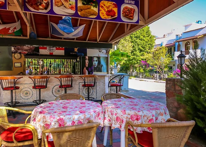 Uestuen Marmaris