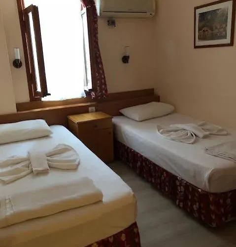 Uestuen Aparthotel